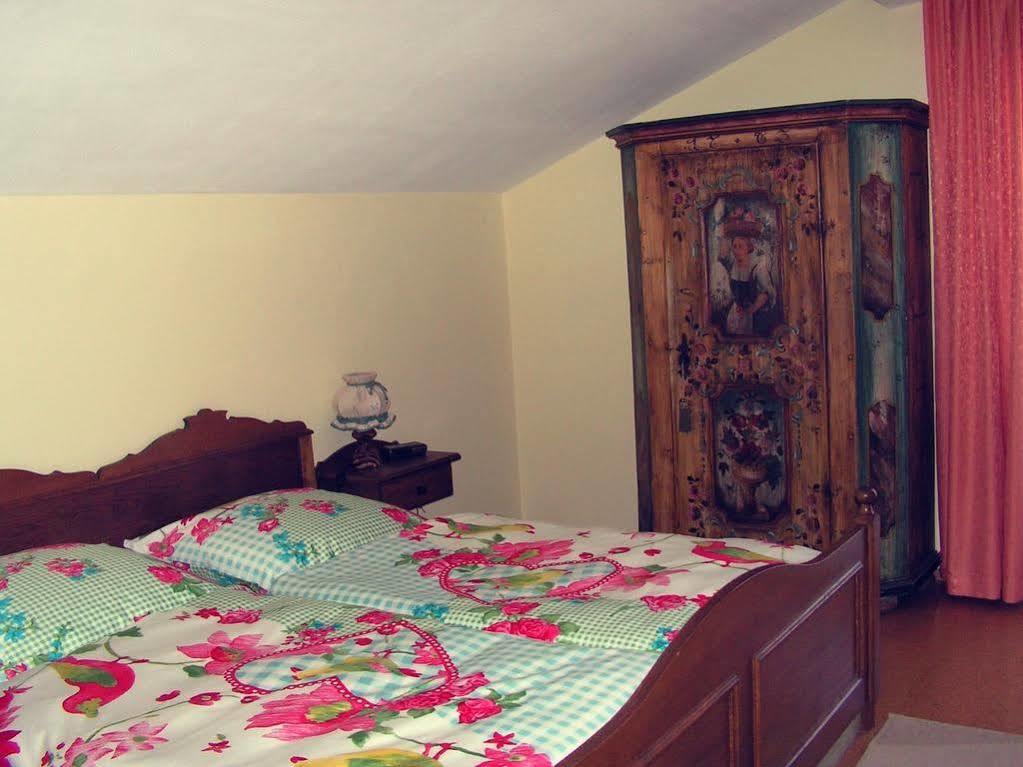Hotel Garni Haus Alpine - Chiemgau Karte Inkl ルーポルディング エクステリア 写真